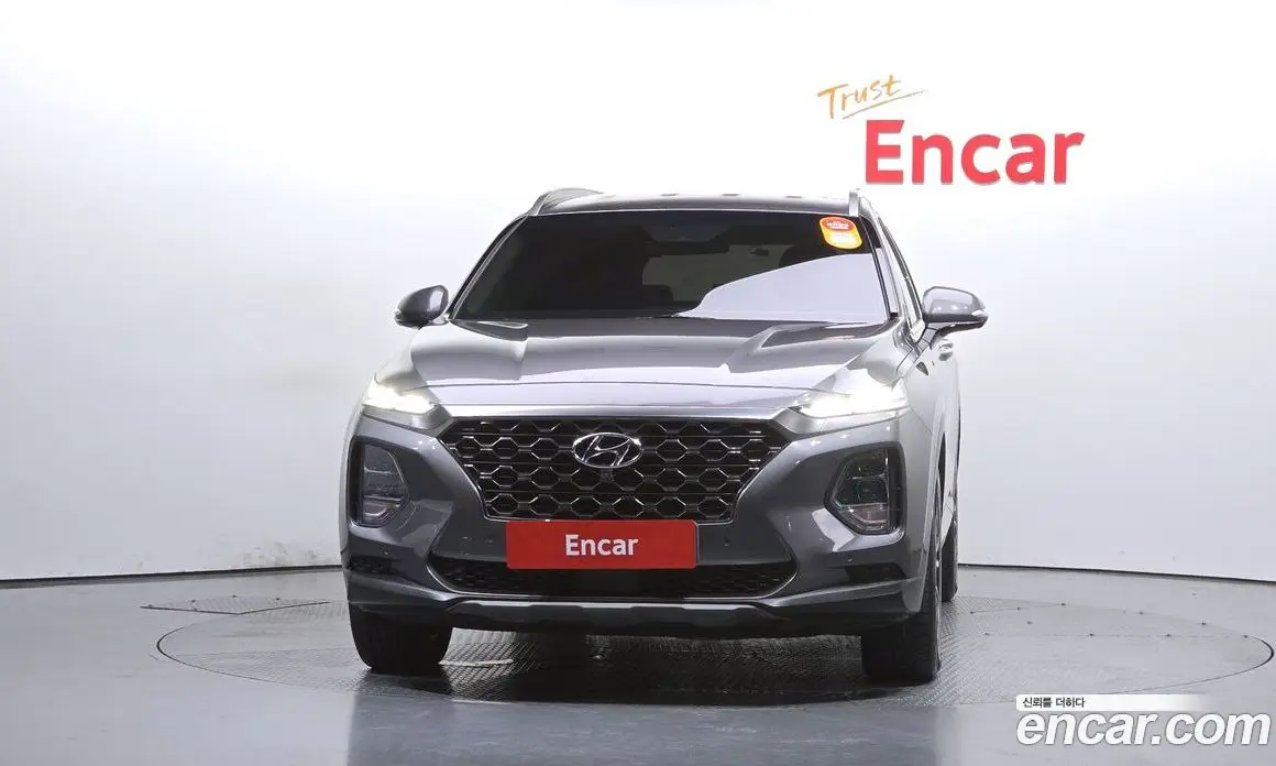Hyundai Santa Fe 2018 2.0 автомат (гидро), фото 3