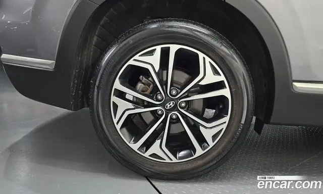Hyundai Santa Fe 2018 2.0 автомат (гидро), миниатюра 5
