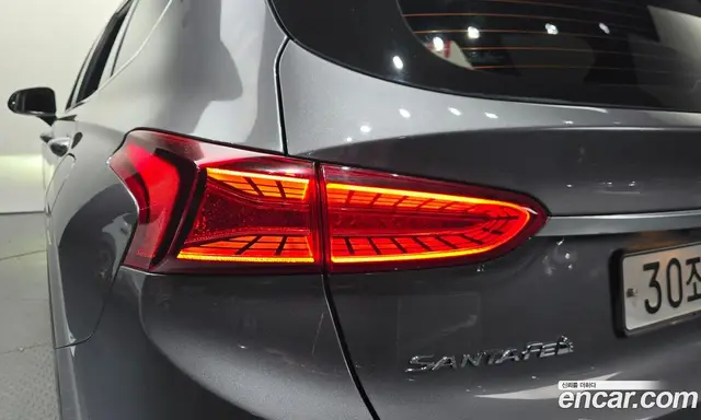 Hyundai Santa Fe 2018 2.0 автомат (гидро), миниатюра 9