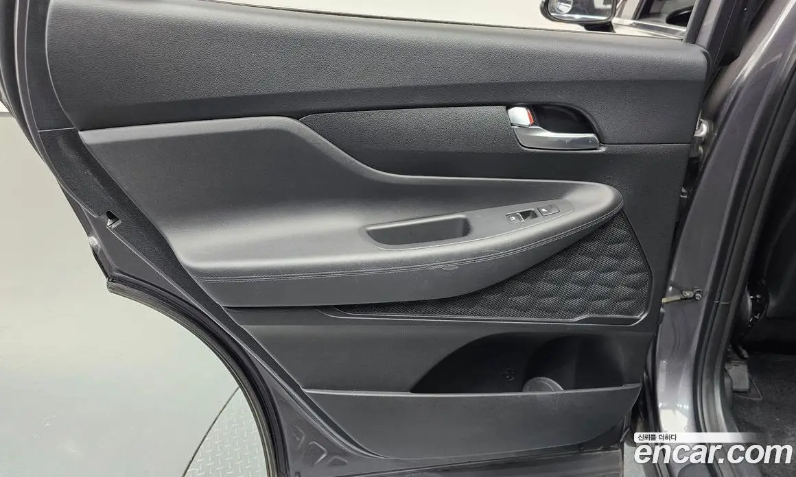 Hyundai Santa Fe 2018 2.0 автомат (гидро), фото 15