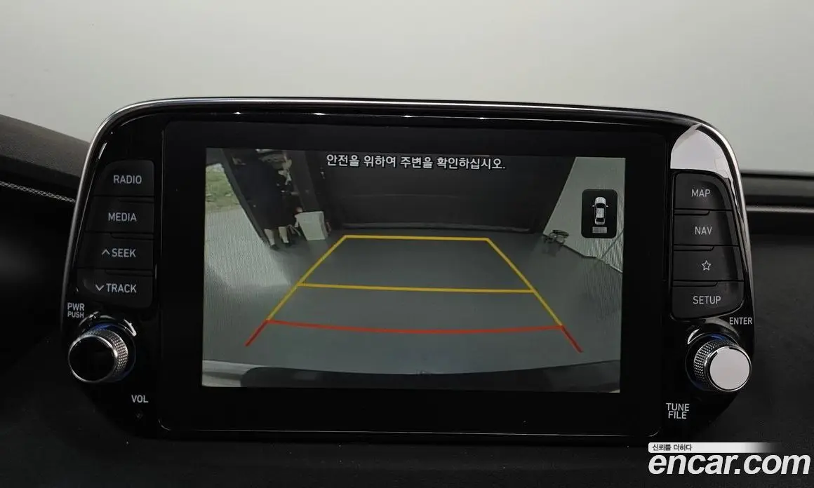 Hyundai Santa Fe 2018 2.0 автомат (гидро), фото 20