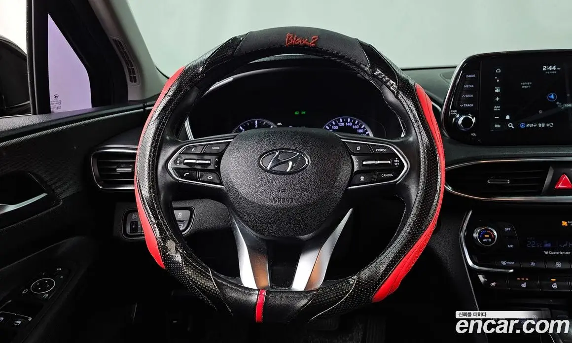Hyundai Santa Fe 2018 2.0 автомат (гидро), фото 13