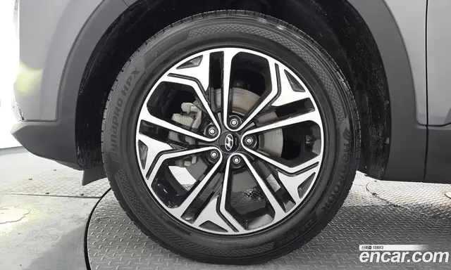 Hyundai Santa Fe 2019 2.0 автомат (гидро), миниатюра 5 Hyundai Santa Fe 2019 2.0 автомат (гидро), миниатюра 5