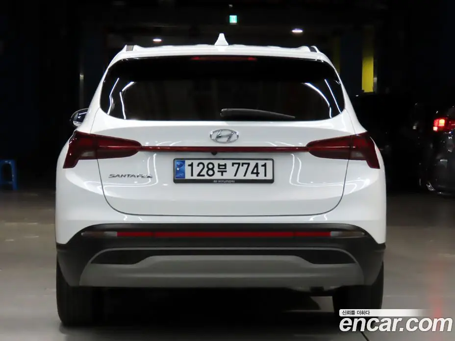 Hyundai Santa Fe 2023 1.6 автомат (гидро), фото 4 Hyundai Santa Fe 2023 1.6 автомат (гидро), фото 4
