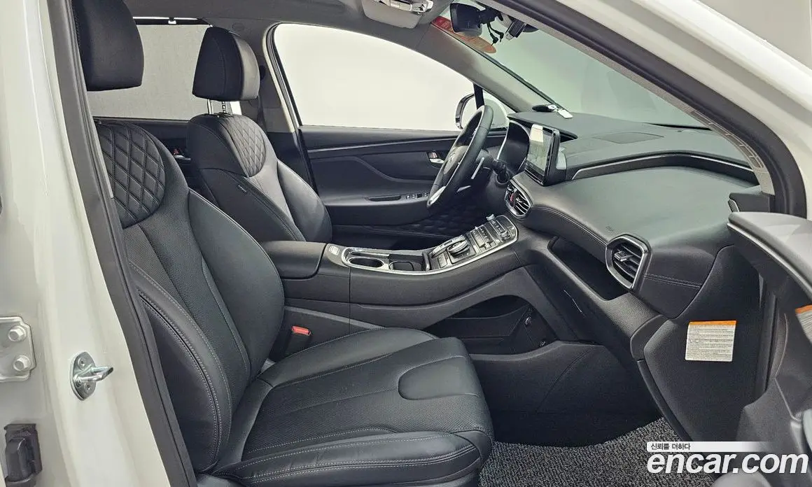 Hyundai Santa Fe 2023 1.6 автомат (гидро), фото 17