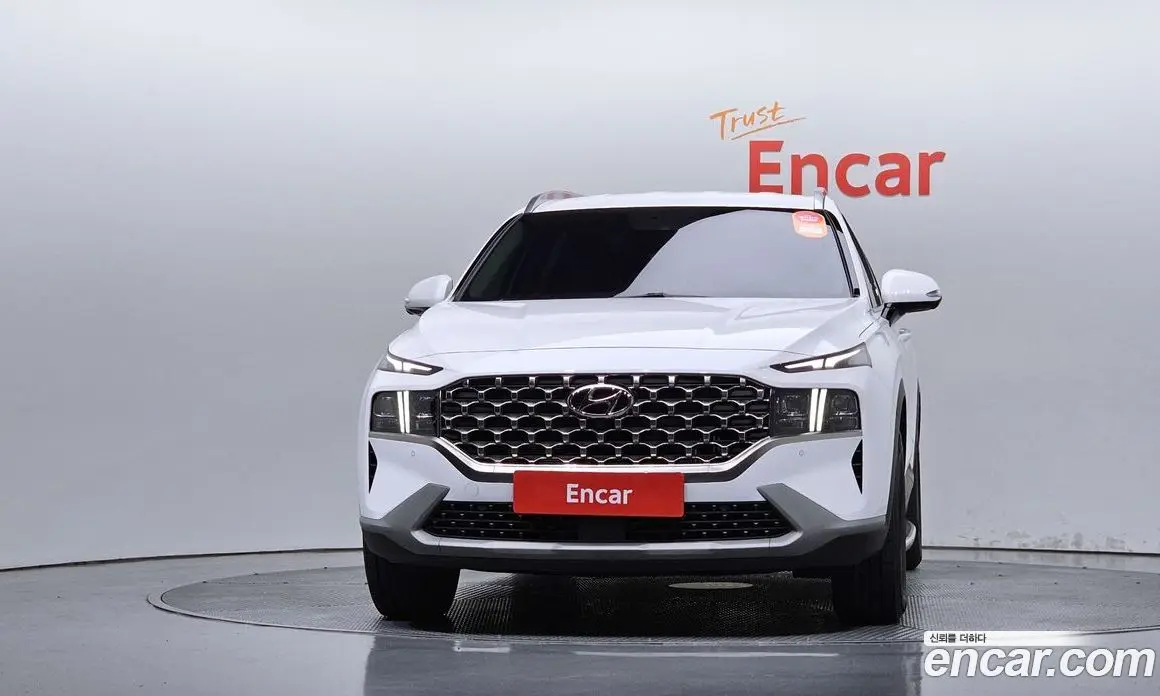 Hyundai Santa Fe 2023 1.6 автомат (гидро), фото 3