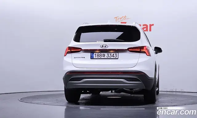 Hyundai Santa Fe 2023 1.6 автомат (гидро), миниатюра 4