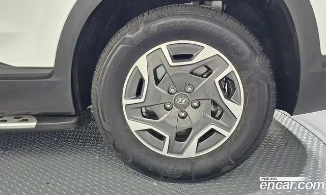 Hyundai Santa Fe 2023 1.6 автомат (гидро), миниатюра 7