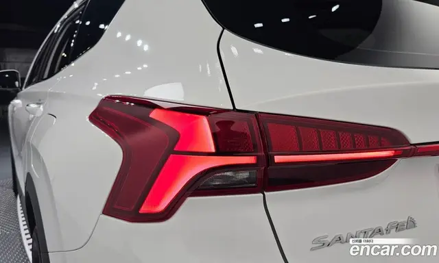 Hyundai Santa Fe 2023 1.6 автомат (гидро), миниатюра 9
