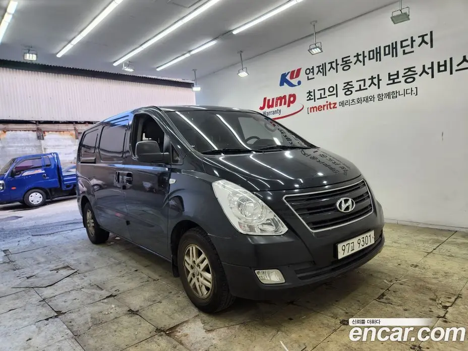 Hyundai Starex 2015 2.5 автомат (гидро), фото 19