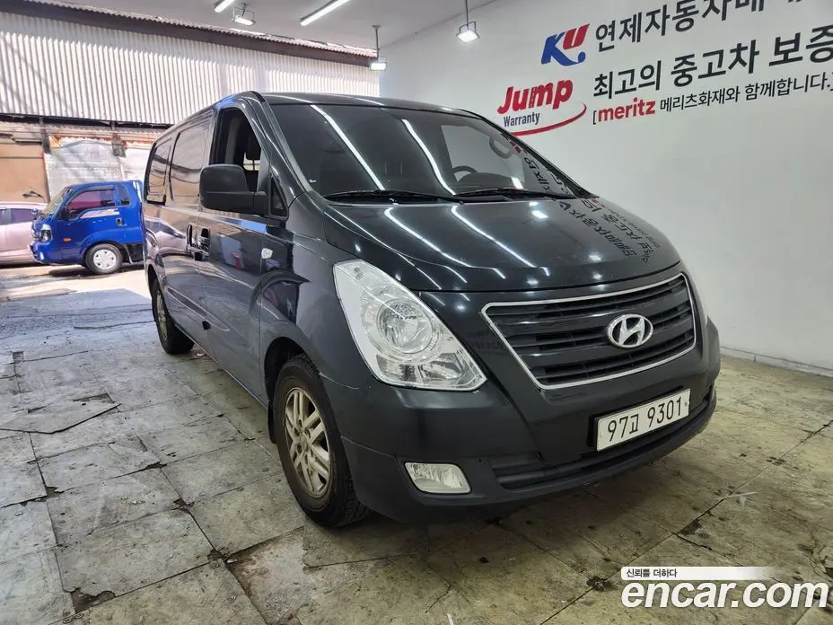 Hyundai Starex 2015 2.5 автомат (гидро), фото 3