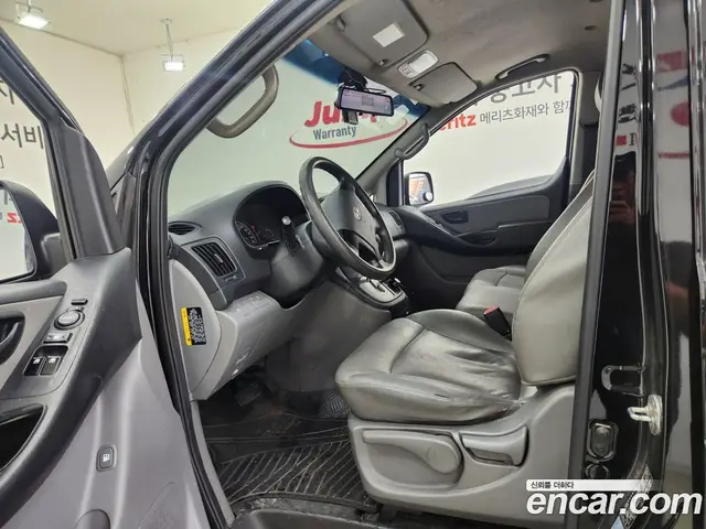Hyundai Starex 2015 2.5 автомат (гидро), миниатюра 5
