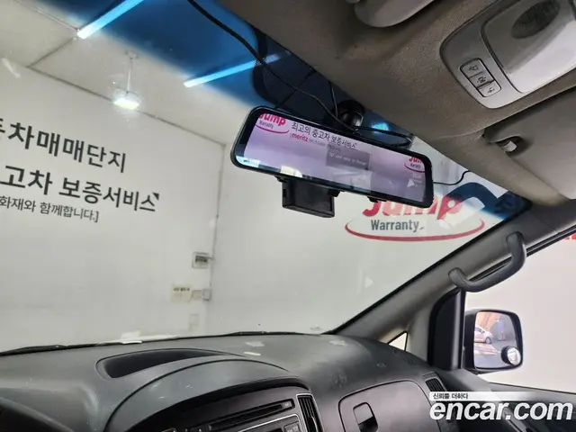 Hyundai Starex 2015 2.5 автомат (гидро), миниатюра 8