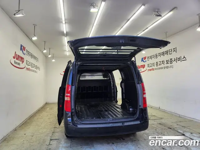 Hyundai Starex 2015 2.5 автомат (гидро), миниатюра 10