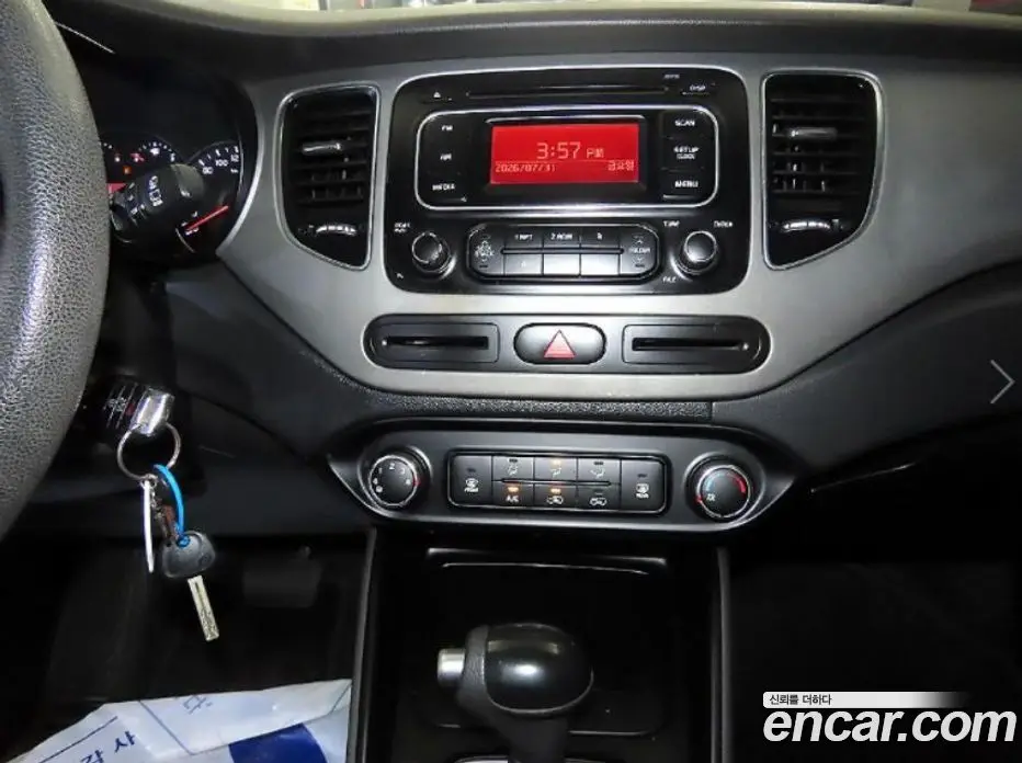 Kia Carens 2013 1.7 автомат (гидро), фото 11