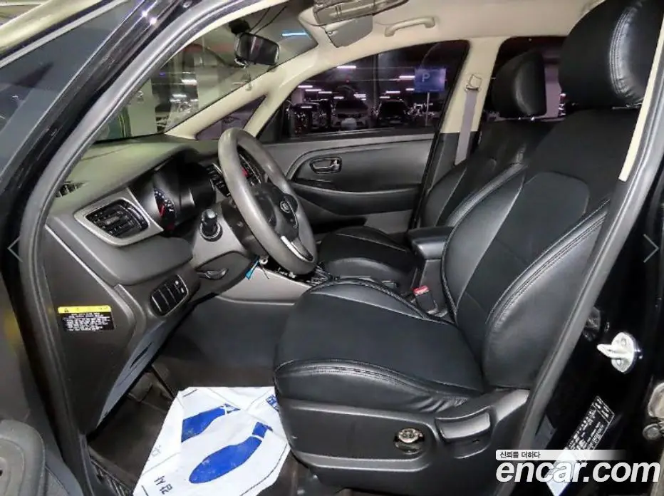 Kia Carens 2013 1.7 автомат (гидро), фото 6