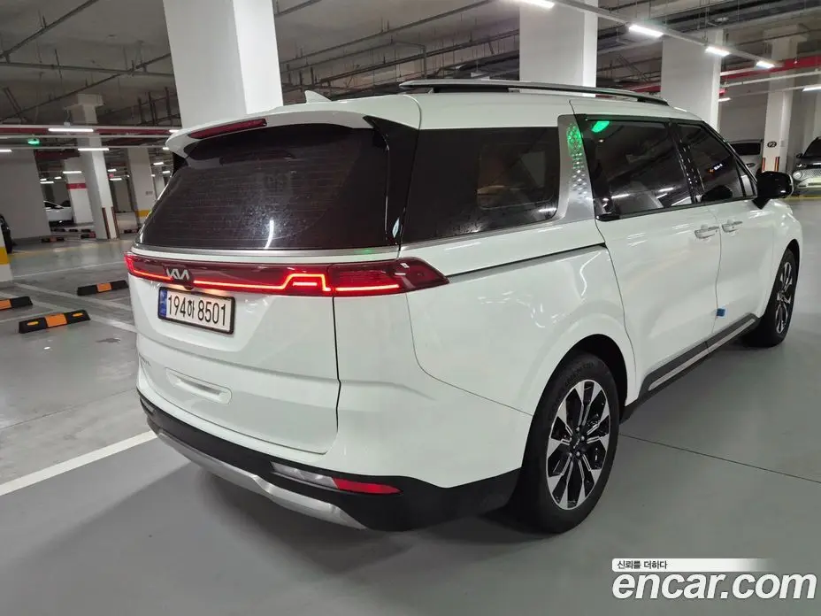 Kia Carnival 2023 2.2 автомат (гидро), фото 5