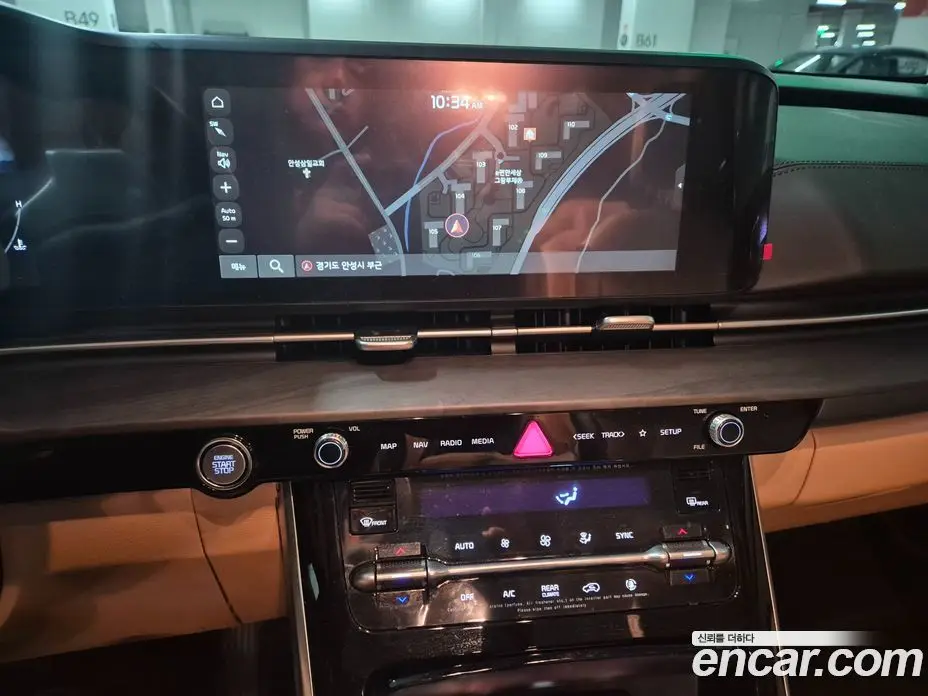 Kia Carnival 2023 2.2 автомат (гидро), фото 8