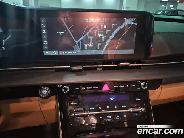 Kia Carnival 2023 2.2 автомат (гидро), миниатюра 8