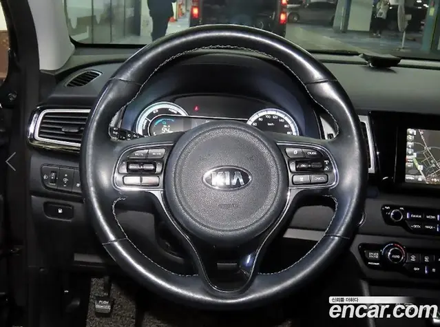 Kia Niro 2016 1.6 автомат (гидро), миниатюра 8