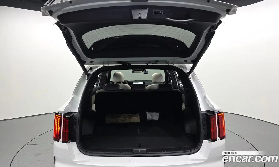 Kia Sorento 2023 1.6 автомат (гидро), фото 20