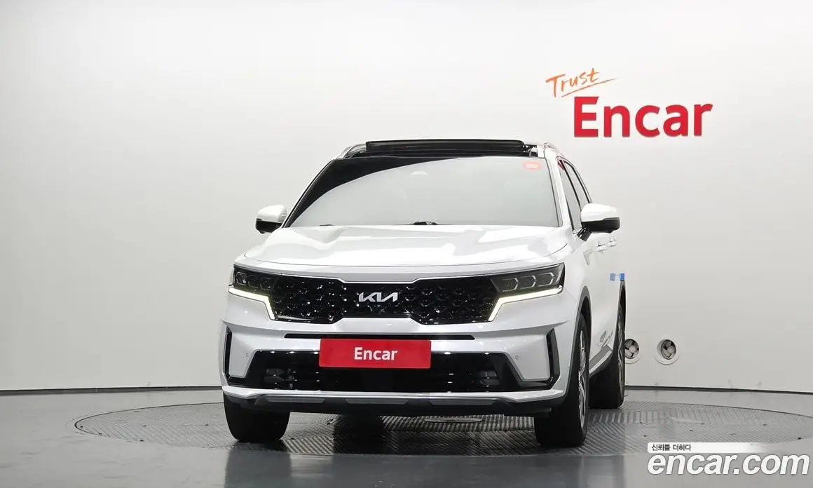 Kia Sorento 2023 1.6 автомат (гидро), фото 3