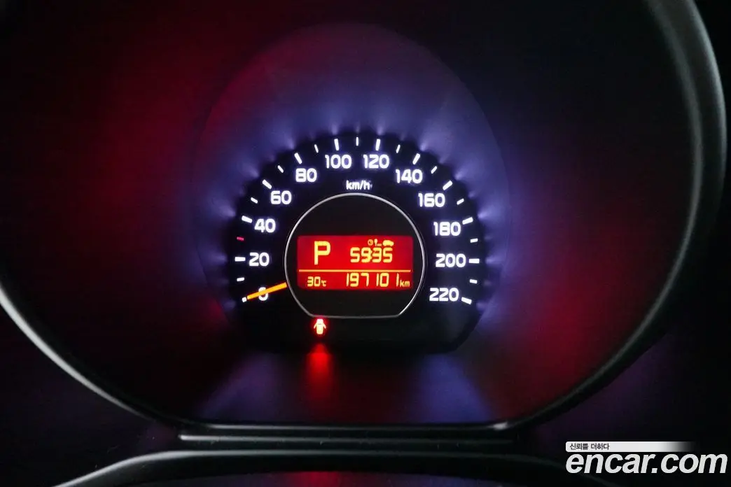 Kia Soul 2015 1.6 автомат (гидро), фото 13