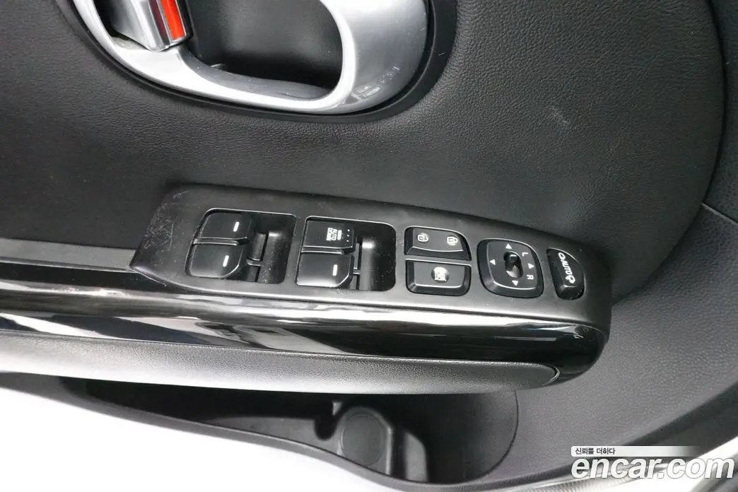 Kia Soul 2015 1.6 автомат (гидро), фото 16