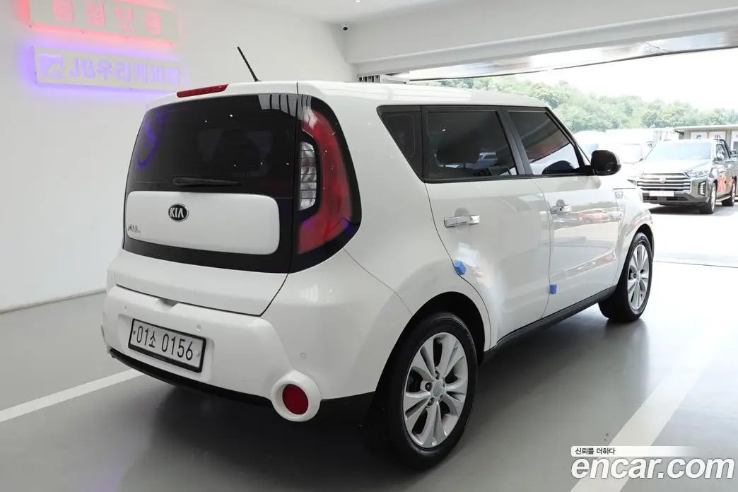 Kia Soul 2015 1.6 автомат (гидро), фото 5