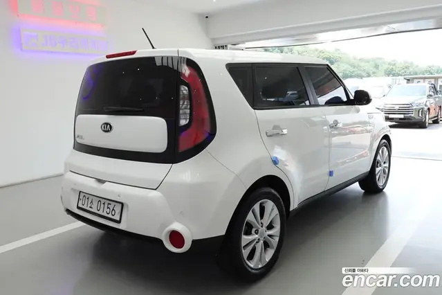 Kia Soul 2015 1.6 автомат (гидро), миниатюра 5