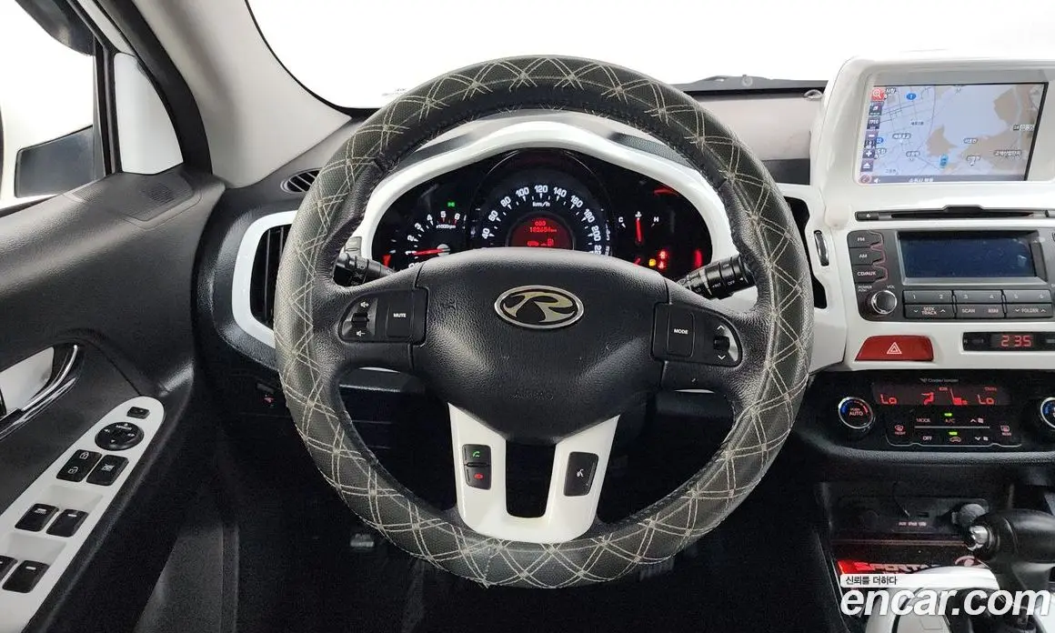 Kia Sportage 2011 2.0 автомат (гидро), фото 14