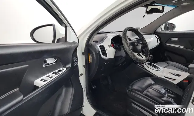 Kia Sportage 2011 2.0 автомат (гидро), миниатюра 10