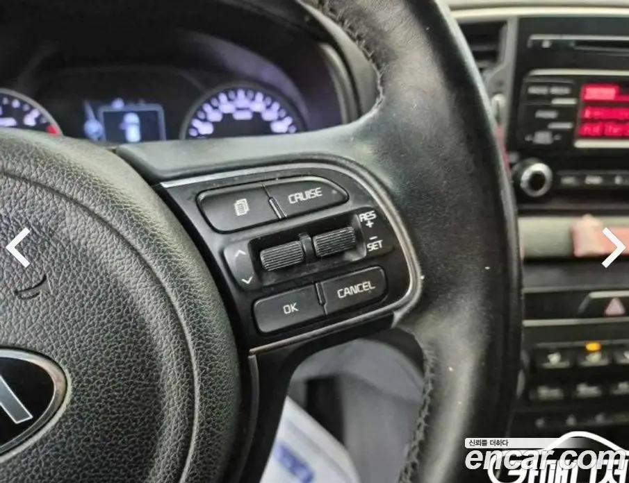 Kia Sportage 2015 1.7 автомат (гидро), фото 14
