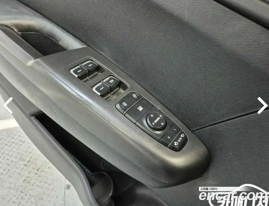 Kia Sportage 2015 1.7 автомат (гидро), фото 17
