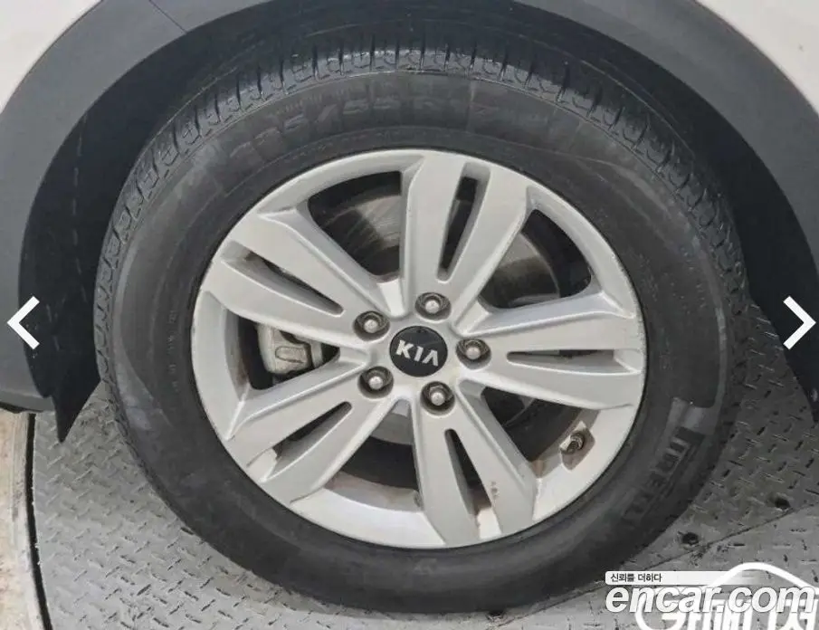 Kia Sportage 2015 1.7 автомат (гидро), фото 19