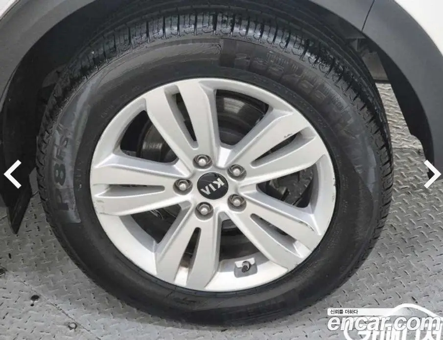Kia Sportage 2015 1.7 автомат (гидро), фото 20