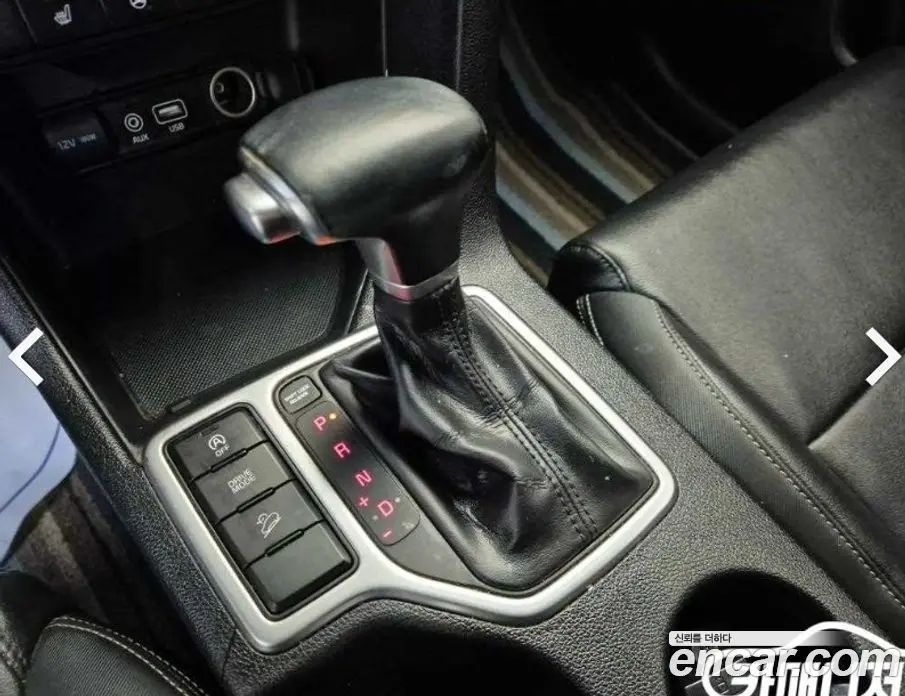 Kia Sportage 2015 1.7 автомат (гидро), фото 8