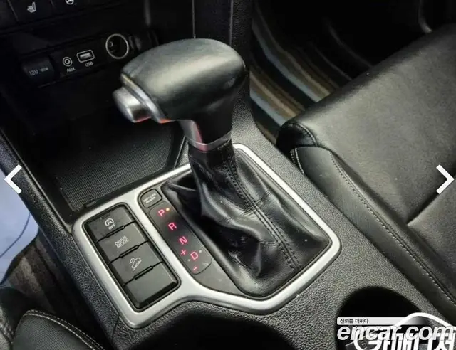 Kia Sportage 2015 1.7 автомат (гидро), миниатюра 8