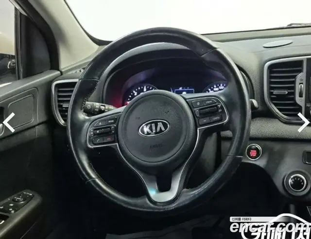 Kia Sportage 2015 1.7 автомат (гидро), миниатюра 9