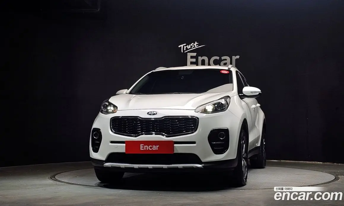 Kia Sportage 2016 2.0 автомат (гидро), фото 3