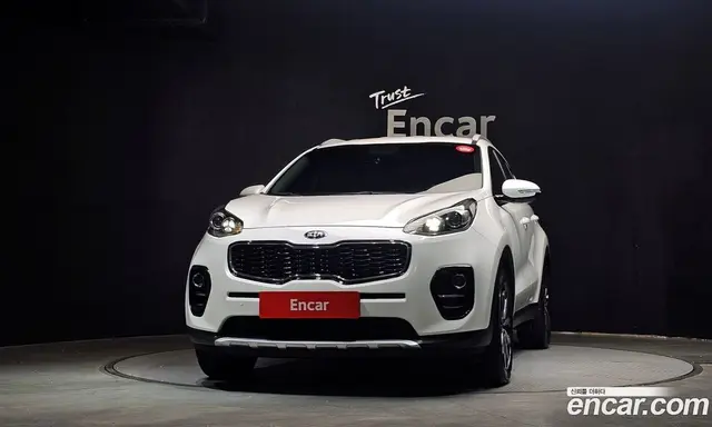 Kia Sportage 2016 2.0 автомат (гидро), миниатюра 3