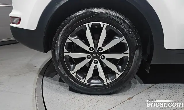 Kia Sportage 2016 2.0 автомат (гидро), миниатюра 5