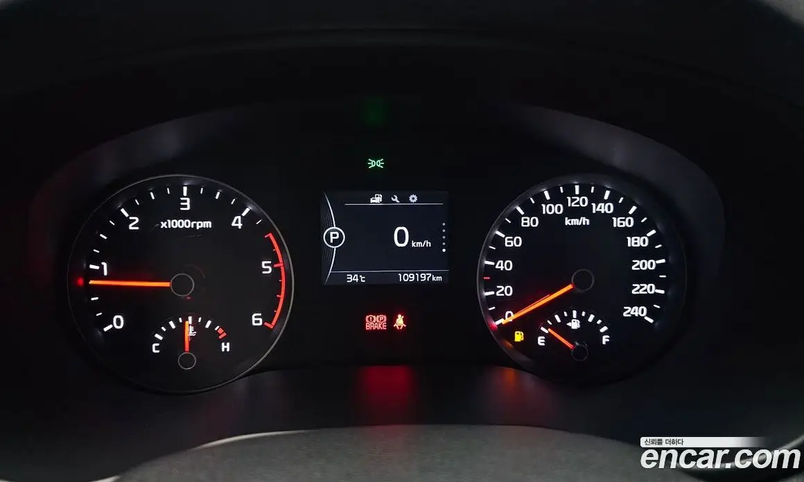 Kia Sportage 2016 2.0 автомат (гидро), фото 8