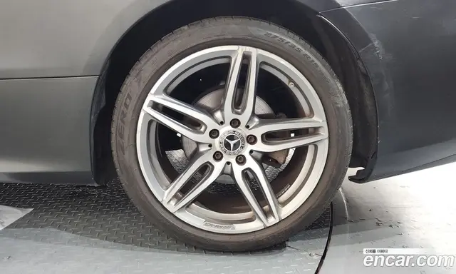 Mercedes-Benz E-Class 2017 1.9 автомат (гидро), миниатюра 7