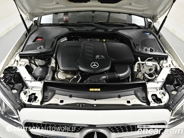 Mercedes-Benz E-Class 2019 1.9 автомат (гидро), миниатюра 6