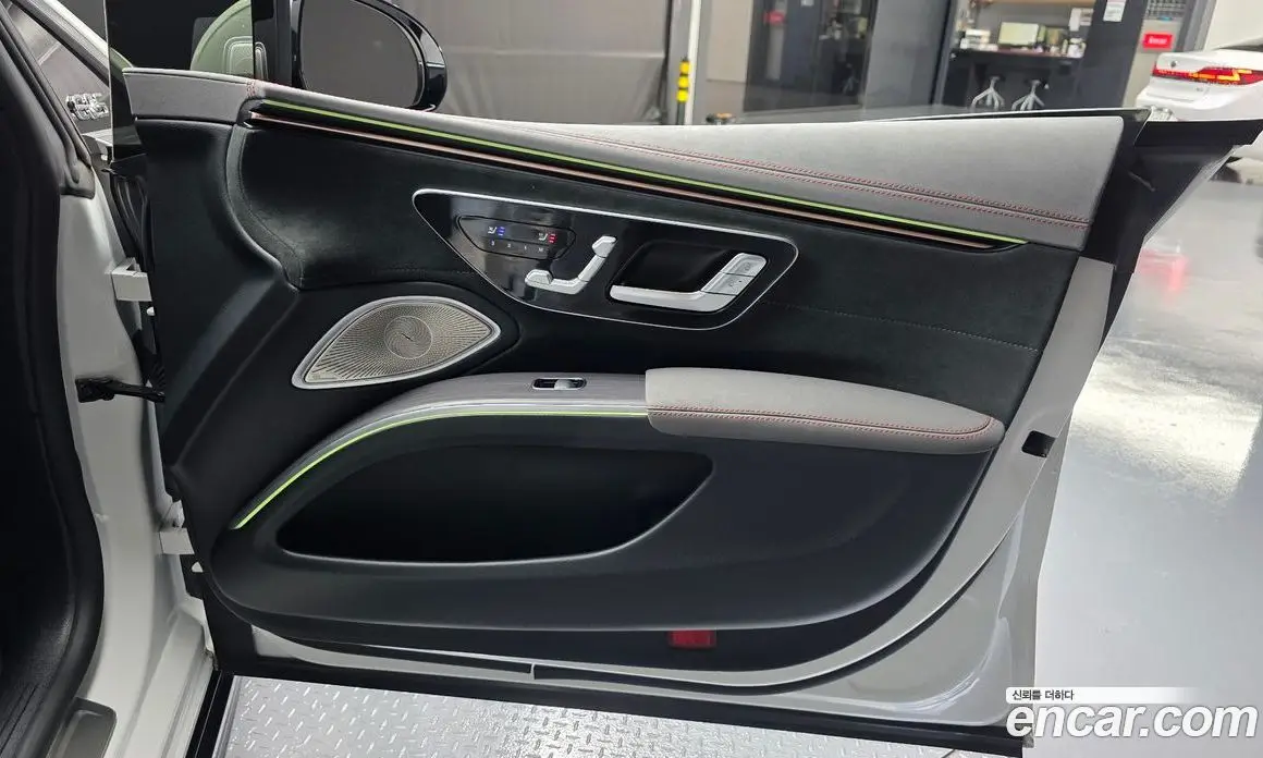 Mercedes-Benz EQS 2022 0.3 автомат (гидро), фото 15 Mercedes-Benz EQS 2022 0.3 автомат (гидро), фото 15