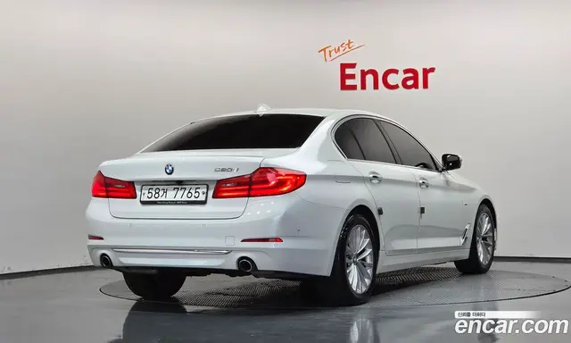 BMW 5 серия 2018 2.0 автомат (гидро), миниатюра 2