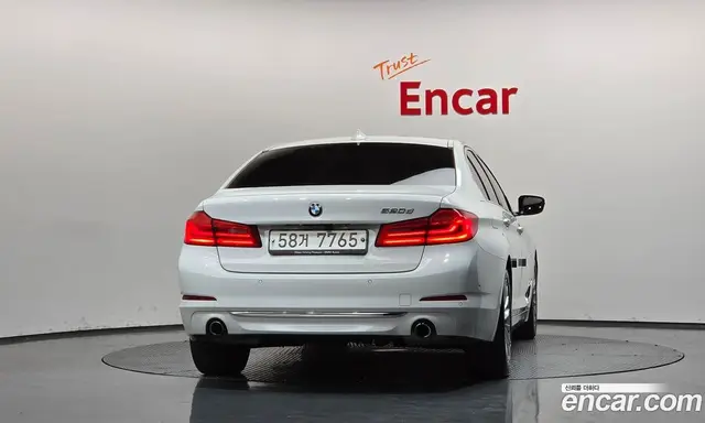 BMW 5 серия 2018 2.0 автомат (гидро), миниатюра 4