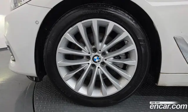 BMW 5 серия 2018 2.0 автомат (гидро), миниатюра 5