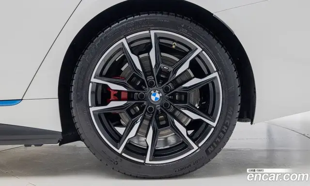 BMW i4 2025 автомат (гидро), миниатюра 5